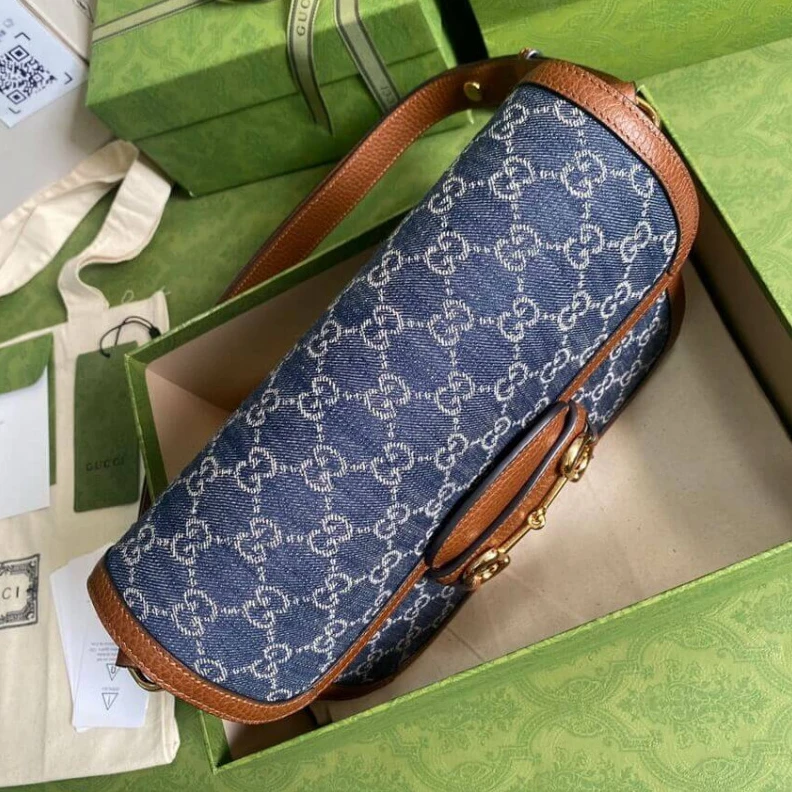 Louis vuitton locations <span styl Gucci Horsebit 1955 Small Bag in Blue Denim