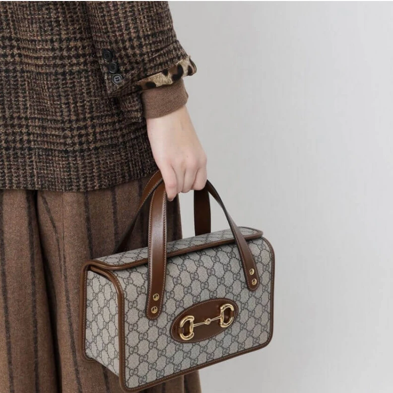 Louis vuitton locations Cotton li Gucci Horsebit 1955 Small Top Handle Bag