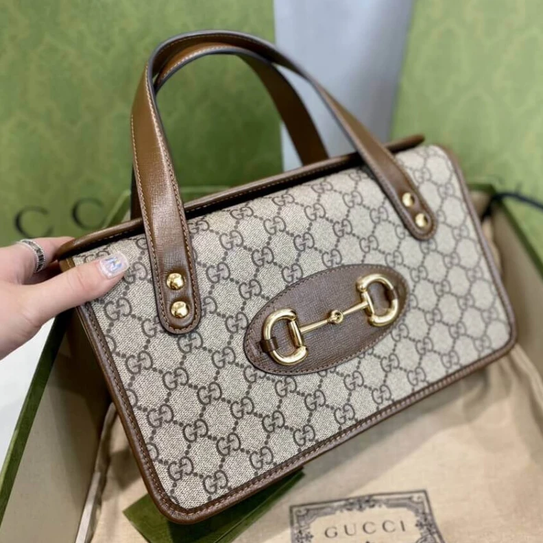 Louis vuitton locations Cotton li Gucci Horsebit 1955 Small Top Handle Bag