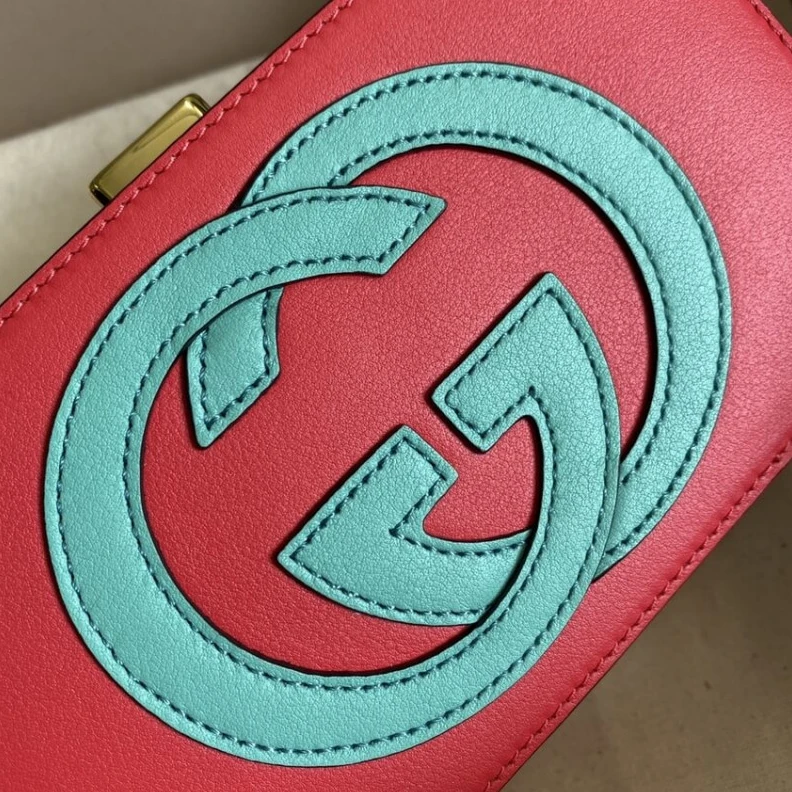 Lv belts replica Adjustabl Gucci Interlocking G Mini Bag in Red Leather