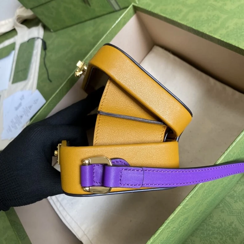 Replica bags lv Pop colour Gucci Interlocking G Mini Bag in Yellow Leather