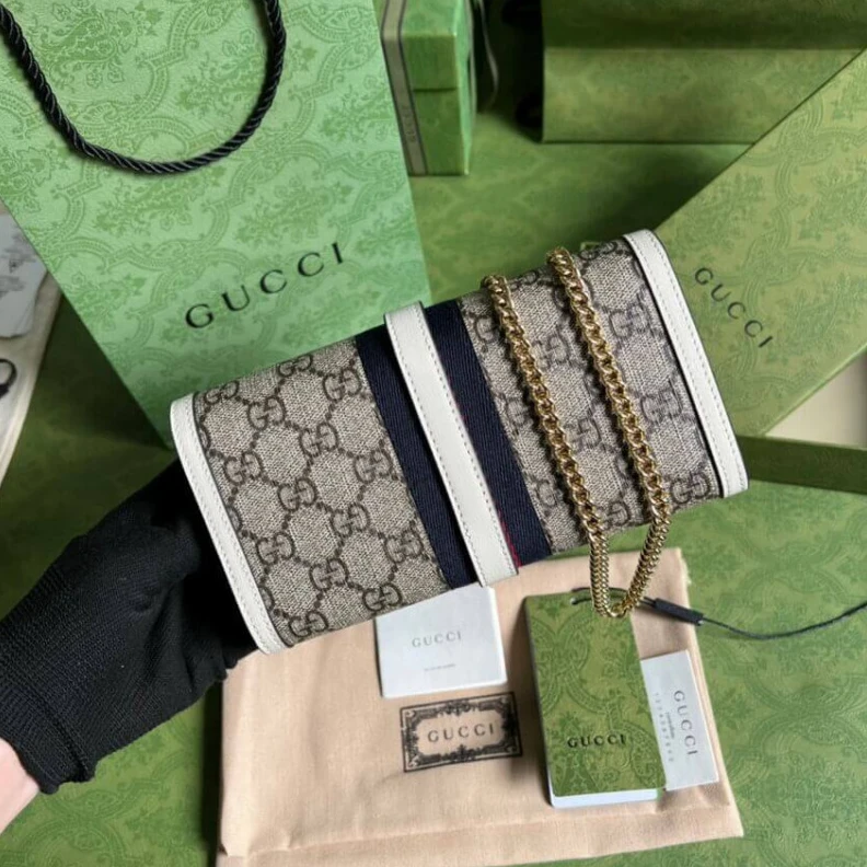Kitlife Blue and Gucci Jackie 1961 Chain Wallet White