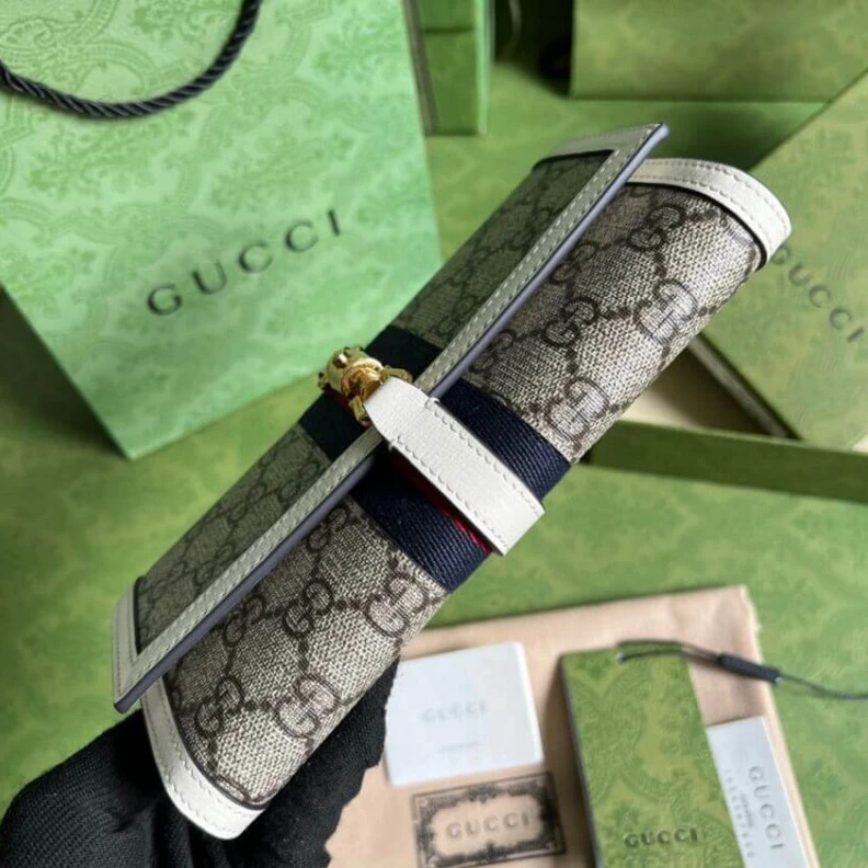 Kitlife Blue and Gucci Jackie 1961 Chain Wallet White