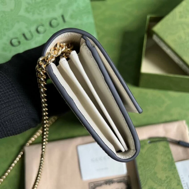 Kitlife Blue and Gucci Jackie 1961 Chain Wallet White