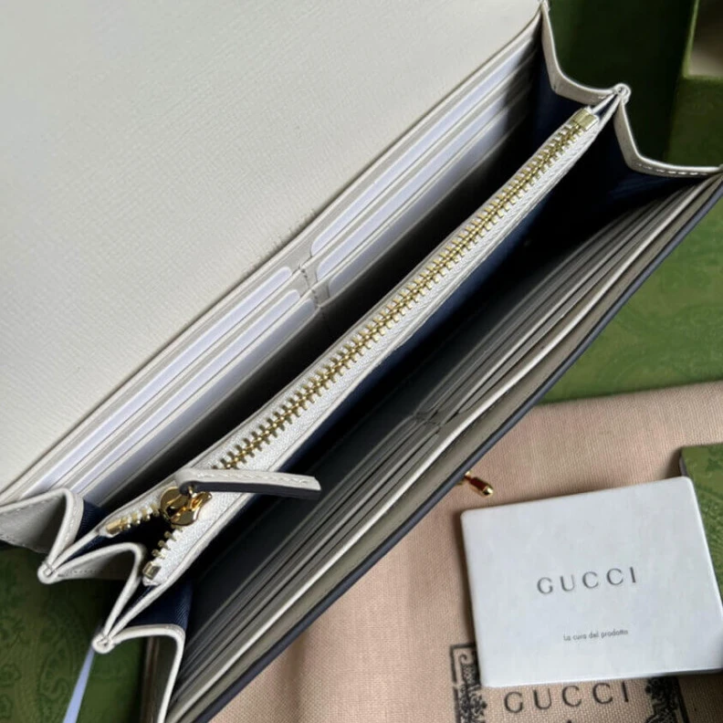 Kitlife Blue and Gucci Jackie 1961 Chain Wallet White