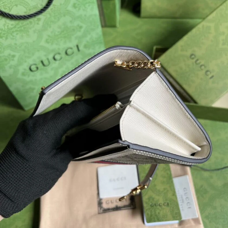 Kitlife Blue and Gucci Jackie 1961 Chain Wallet White
