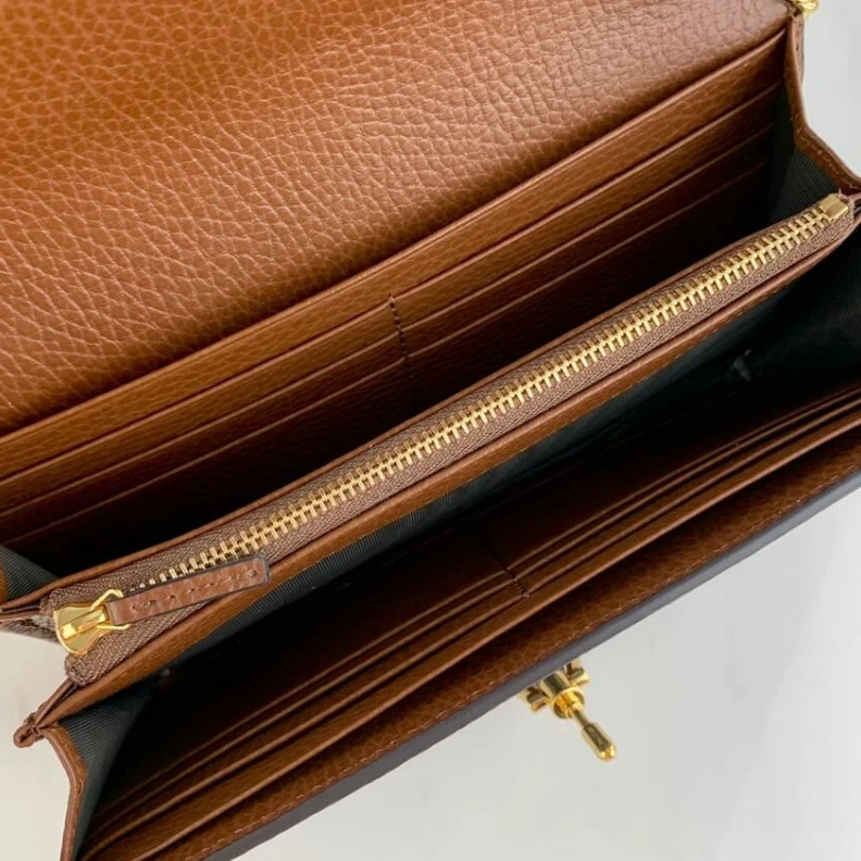 Kitlife ru Piston de Gucci Jackie 1961 Chain Wallet in Blue Denim
