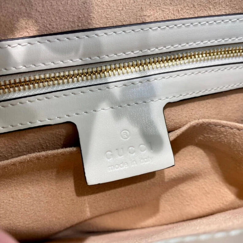 Louis vuitton locations White lea Gucci Jackie 1961 Small Hobo Bag In White Leather