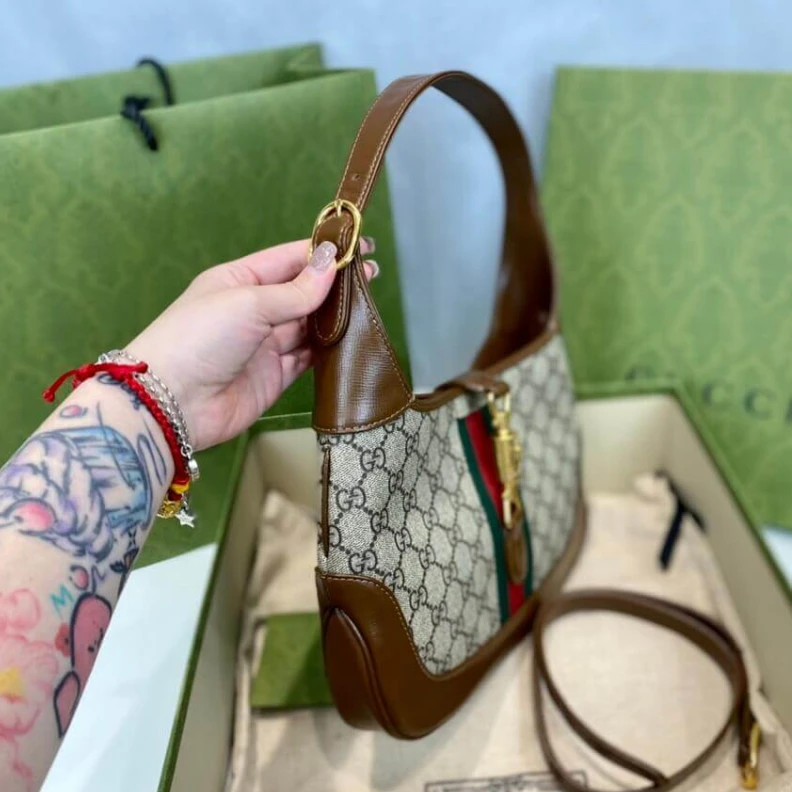 Kitlife The reintr Gucci Jackie 1961 Small Shoulder Bag 636706 in GG Canvas
