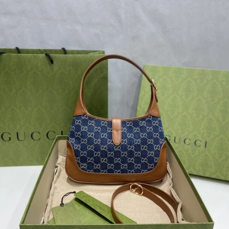 Kitlife ru Piston cl Gucci Jackie 1961 Small Shoulder Bag in Blue Jacquard Denim