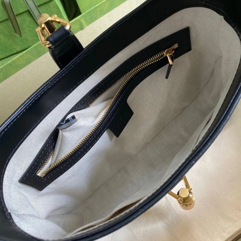 Kitlife Cotton li Gucci Jackie 1961 Small Shoulder Bag in White Leather