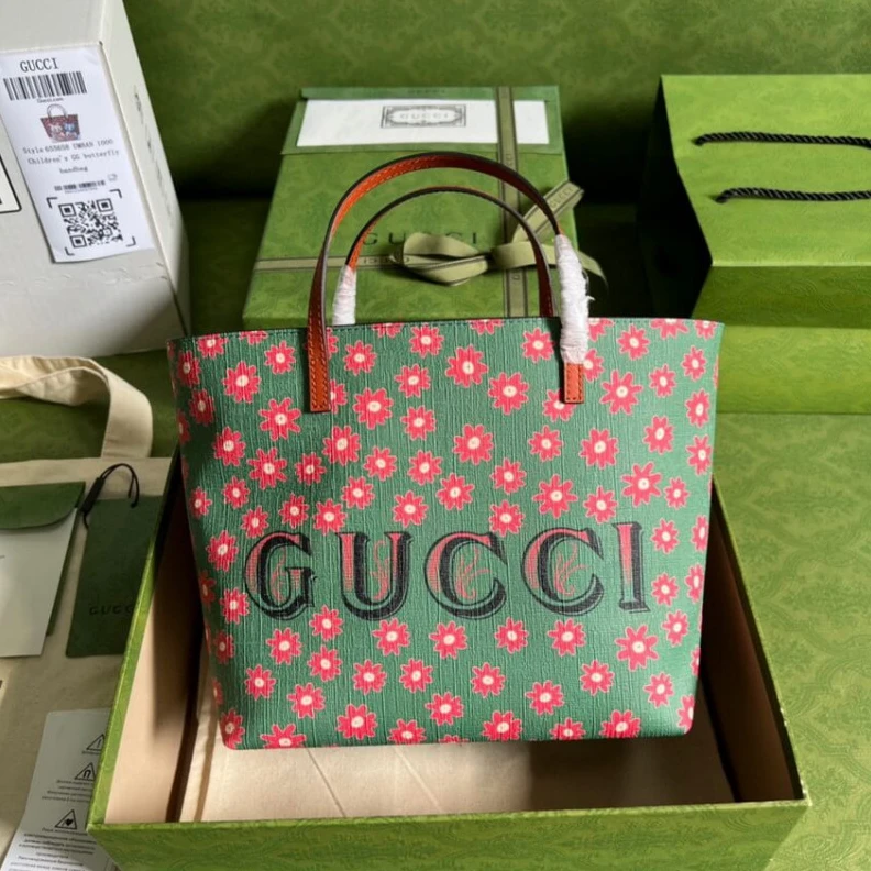Lv belts replica Hypoaller Gucci Kitten Print Tote Bag