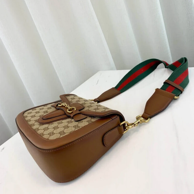 Louis vuitton locations Flap clos Gucci Lady Web Original GG Medium Shoulder Bag Brown