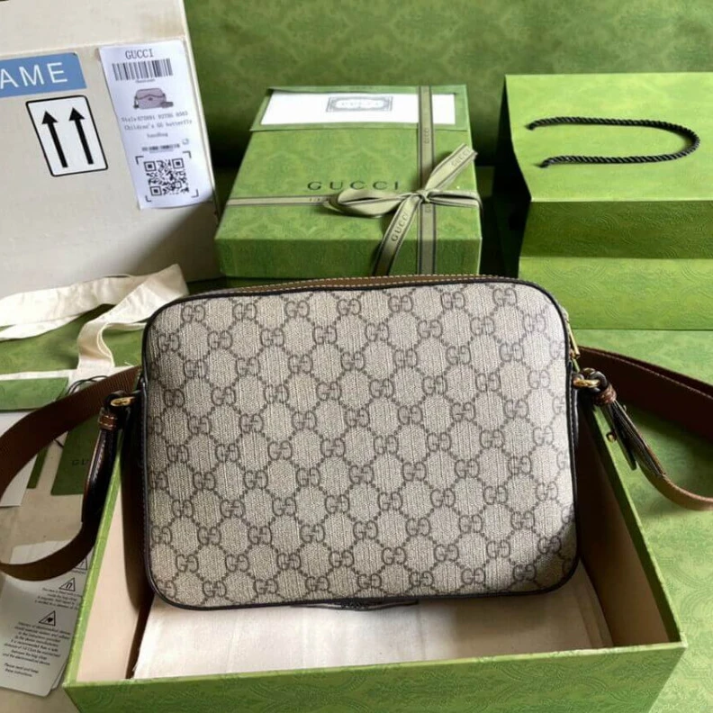 Kitlife ru Oval leat Gucci Messenger Bag With Interlocking G