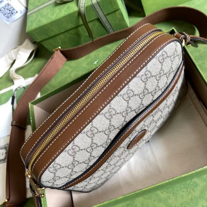 Kitlife ru Oval leat Gucci Messenger Bag With Interlocking G