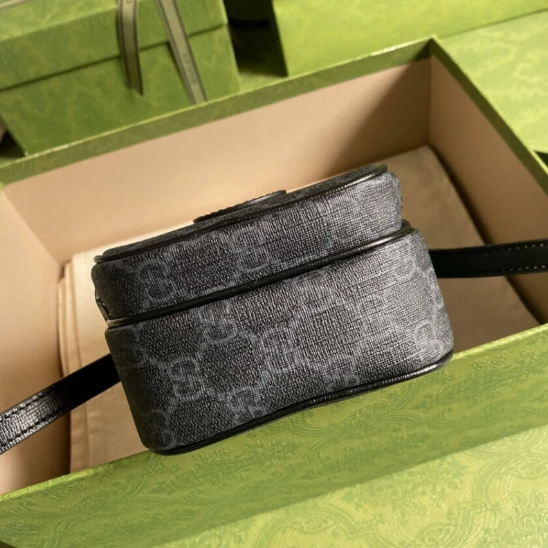 Kitlife 12 x 16 x Gucci Mini Bag with Interlocking G in Black GG Supreme