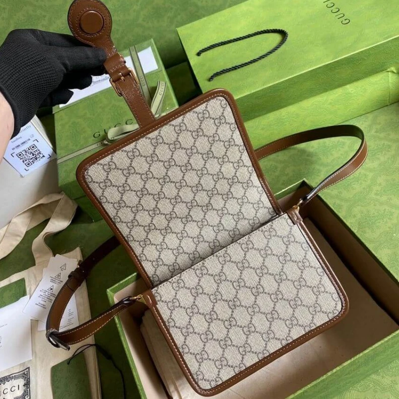 Kitlife Beige and Gucci Mini Shoulder Bag with Interlocking G in GG Supreme