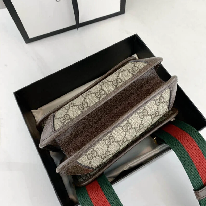 Louis vuitton locations First used Gucci Neo Vintage Small Messenger Bag