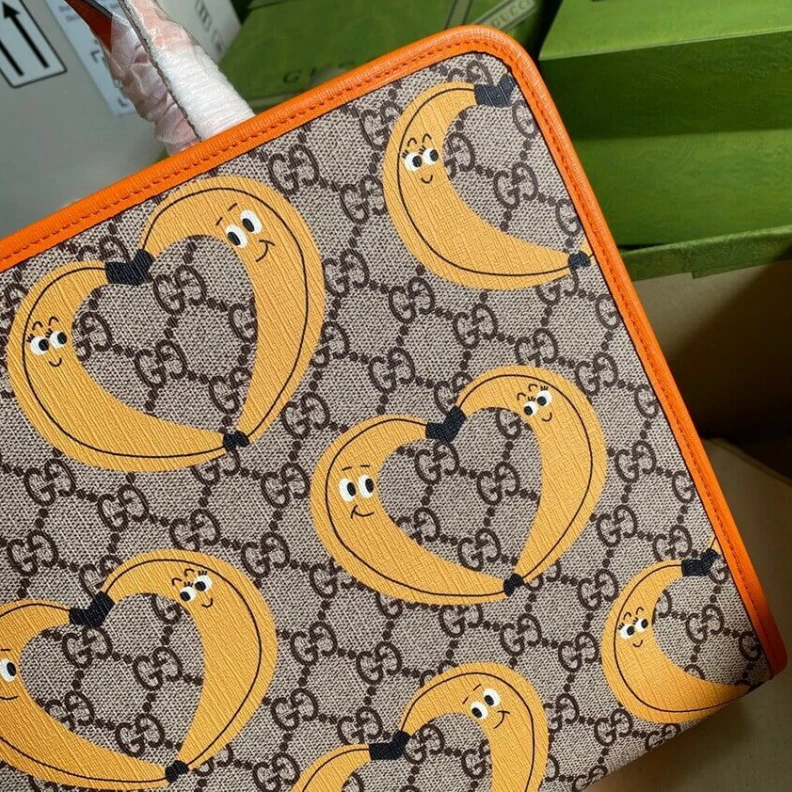 Top lv Beige and Gucci Nina Dzyvulska Tote Bag