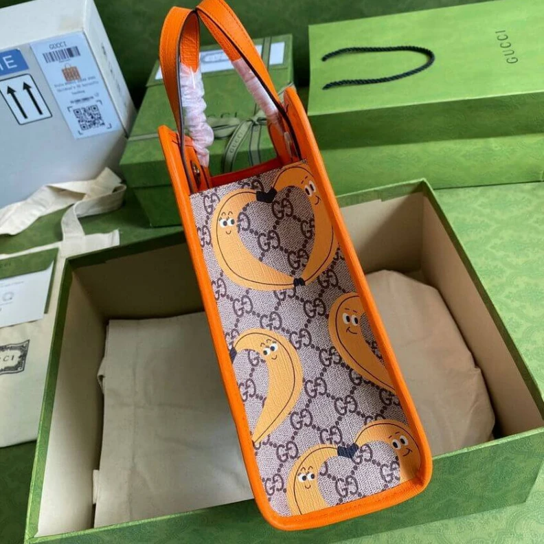 Top lv Beige and Gucci Nina Dzyvulska Tote Bag