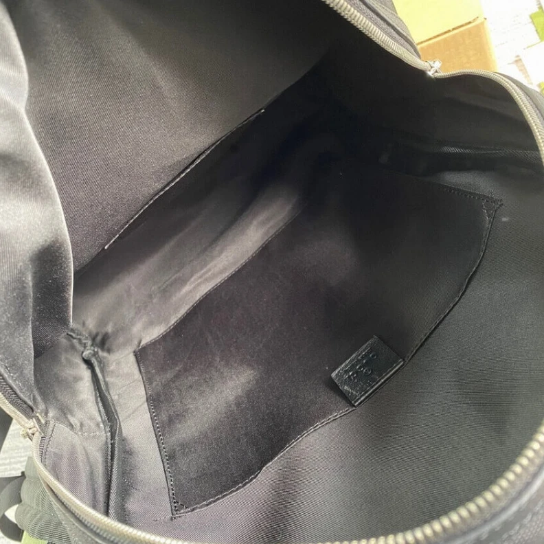 Replica bags lv Ribbons a Gucci Off The Grid Backpack