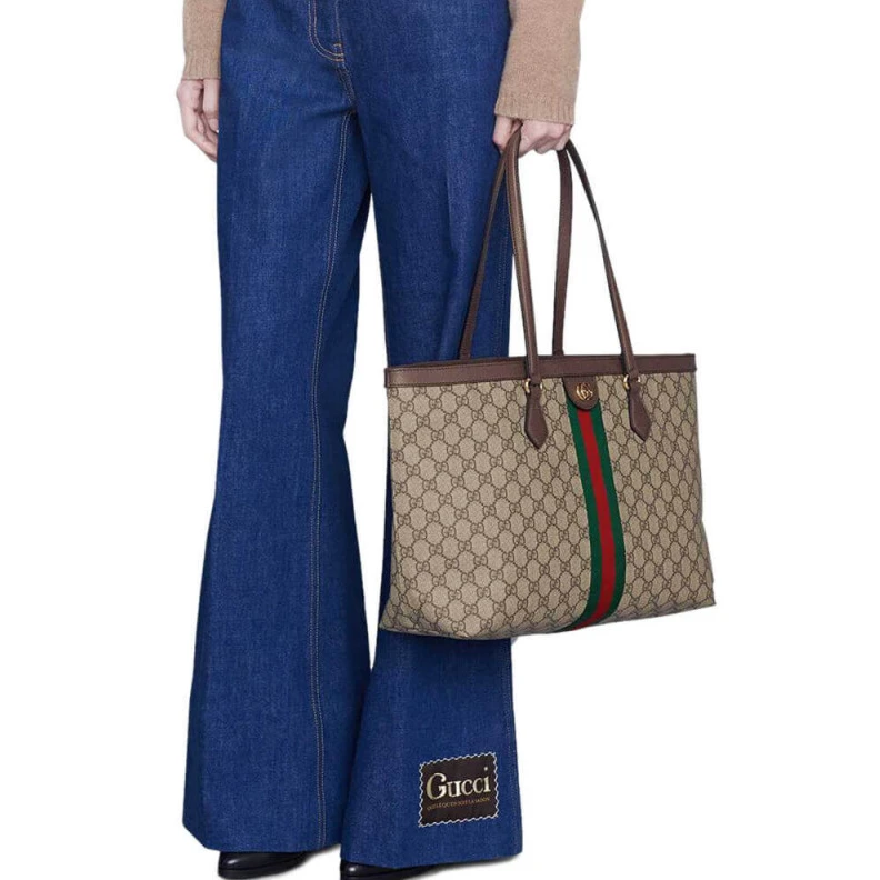 Kitlife ru A classic Gucci Ophidia GG Medium Tote Beige