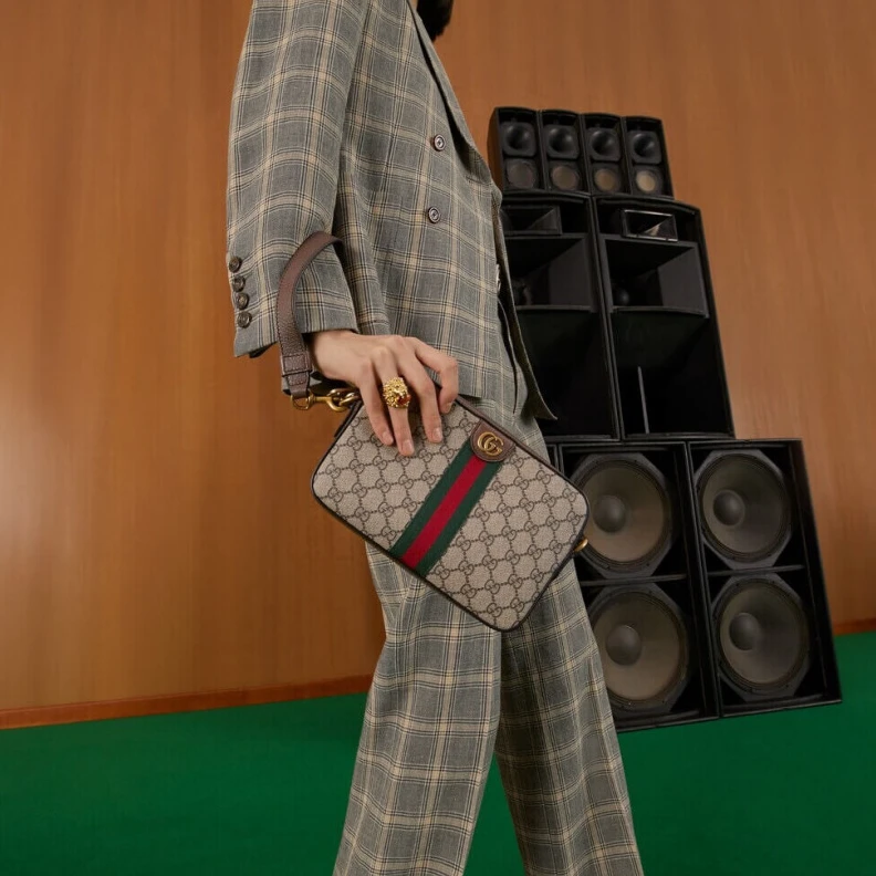 Replica bag An everlas Gucci Ophidia GG Shoulder Bag