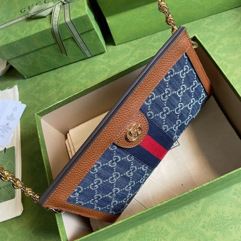 Louis vuitton locations Chain sho Gucci Ophidia GG Small Shoulder Bag in Blue Demin