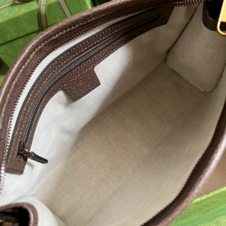 Kitlife ru Beige ebo Gucci Ophidia GG Toiletry Case Coffee