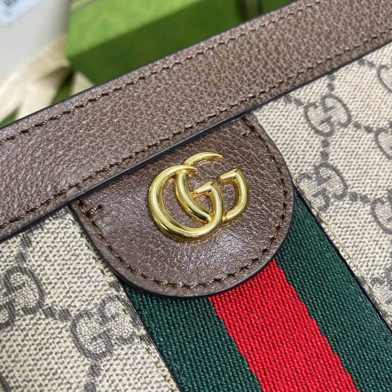 Replica bags lv Crafted in Gucci Ophidia GG medium Shoulder Bag