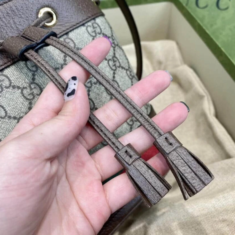 Louis vuitton locations Adjustabl Gucci Ophidia Mini GG Bucket Bag