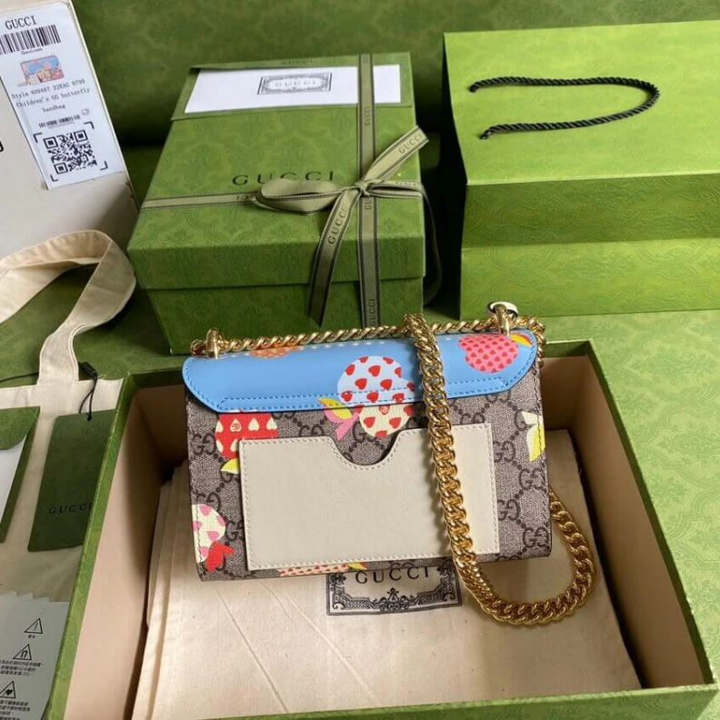 Louis vuitton locations Key with Gucci Padlock Heart Apple Pattern Small Shoulder Bag Blue