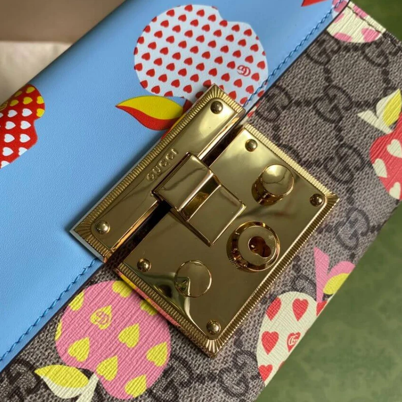 Louis vuitton locations Key with Gucci Padlock Heart Apple Pattern Small Shoulder Bag Blue