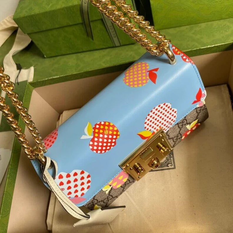 Louis vuitton locations Key with Gucci Padlock Heart Apple Pattern Small Shoulder Bag Blue