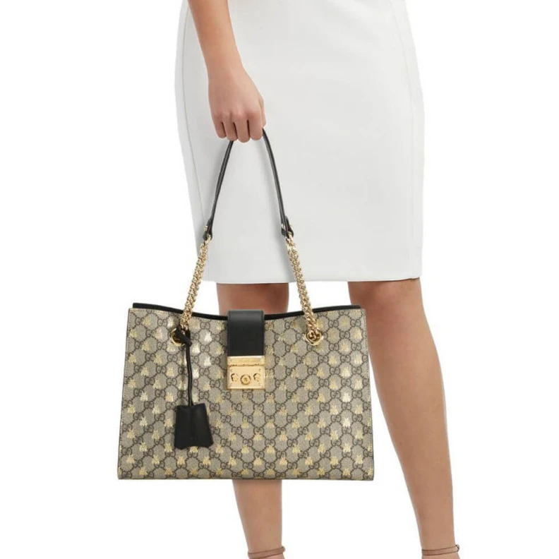 Kitlife ru Microfibe Gucci Padlock Medium GG Bees Shoulder Bag