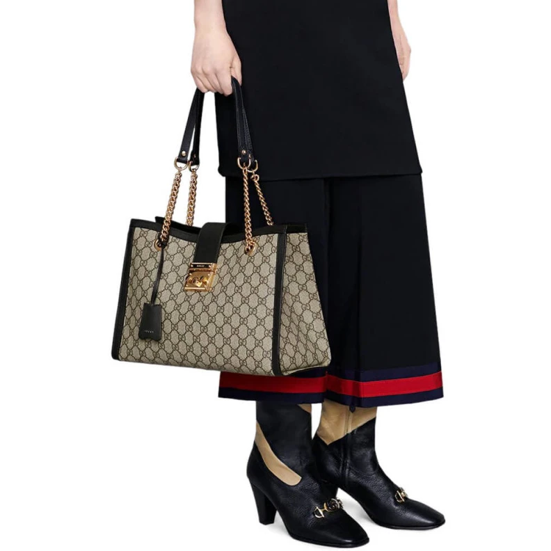 Kitlife ru Shiny gol Gucci Padlock Medium GG Shoulder Bag Black
