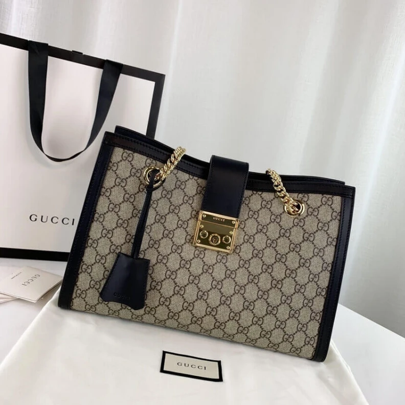 Kitlife ru Shiny gol Gucci Padlock Medium GG Shoulder Bag Black