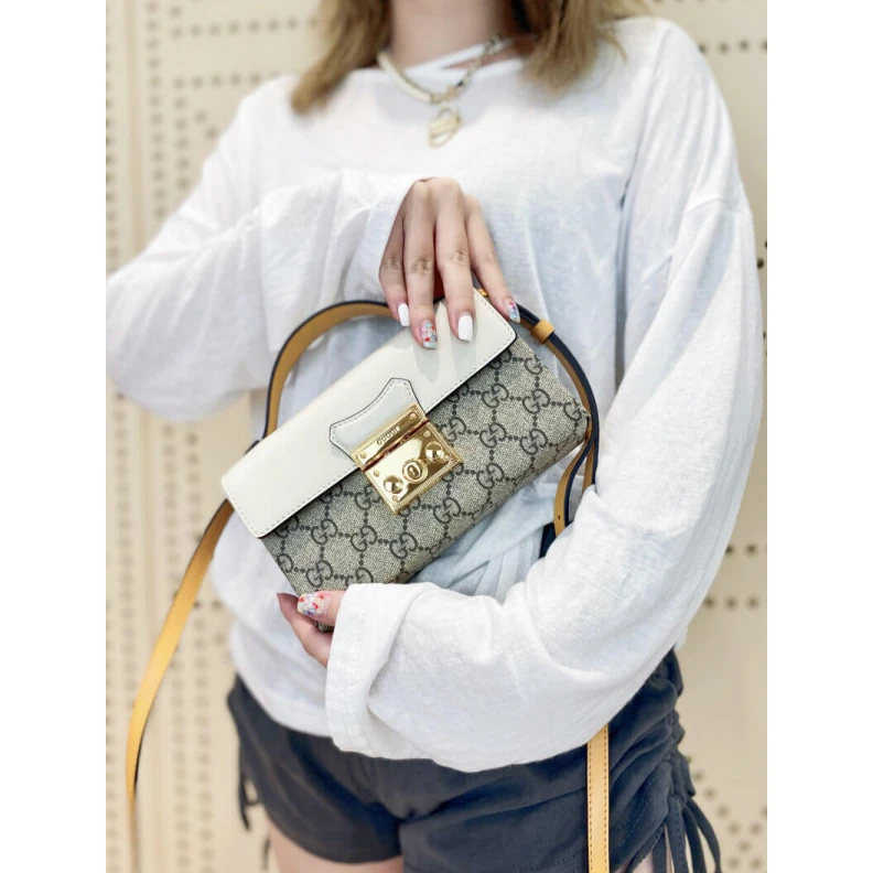 Replica bag <span styl Gucci Padlock Mini Bag White