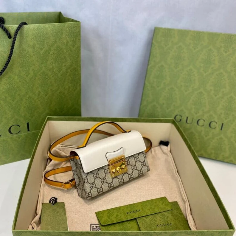 Replica bag <span styl Gucci Padlock Mini Bag White