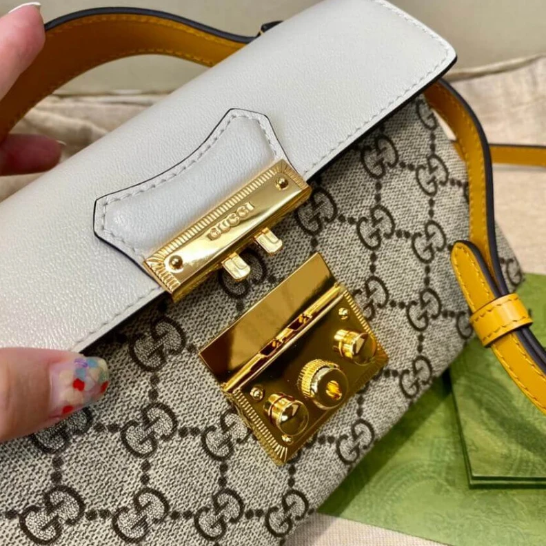 Replica bag <span styl Gucci Padlock Mini Bag White