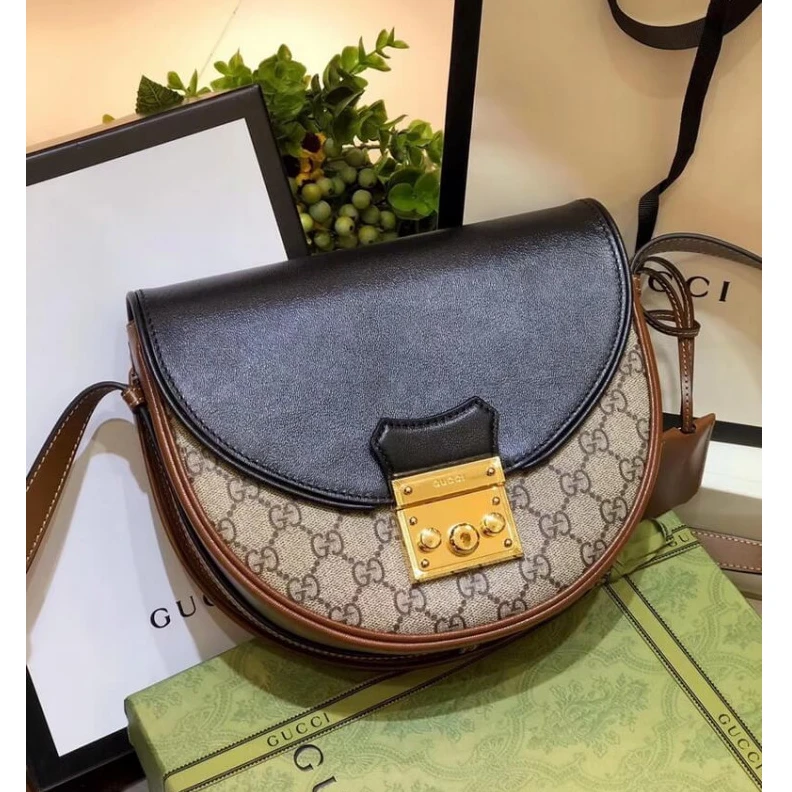 Louis vuitton locations Beige and Gucci Padlock Small Shoulder Bag Black