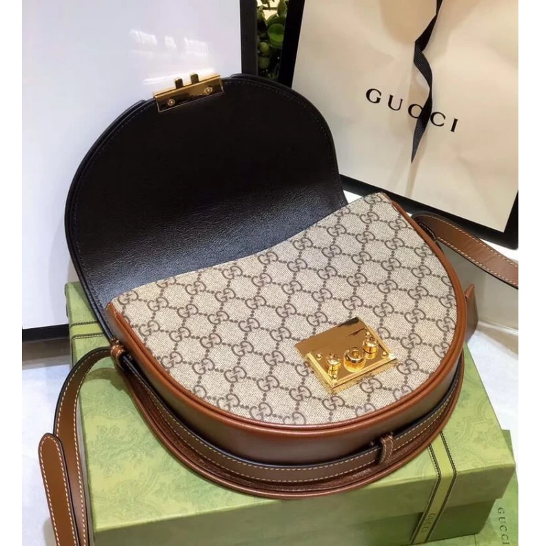 Louis vuitton locations Beige and Gucci Padlock Small Shoulder Bag Black