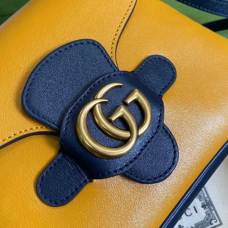 Replica bags Antique g Gucci Small Messenger Bag with Double G 648934