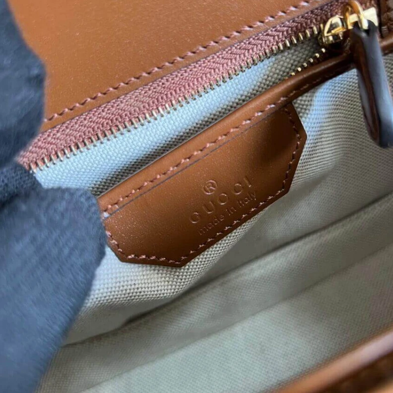 Top lv Gucci Small Top Handle Bag with Bamboo Cuir