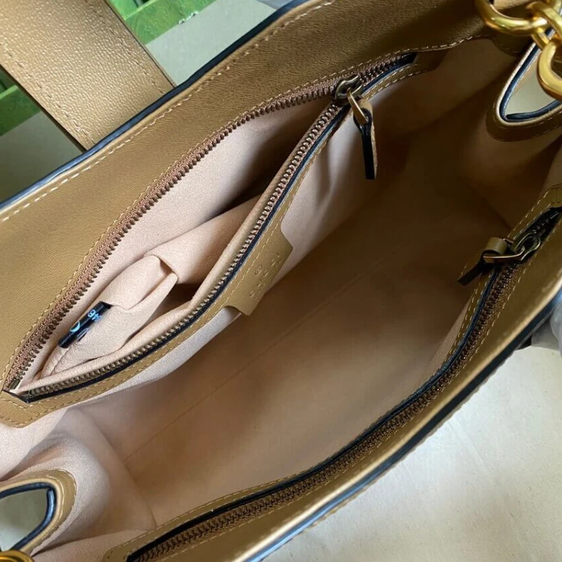 Replica bags Brown lea Gucci Small Top Handle Bag with Double G in Brown Leather