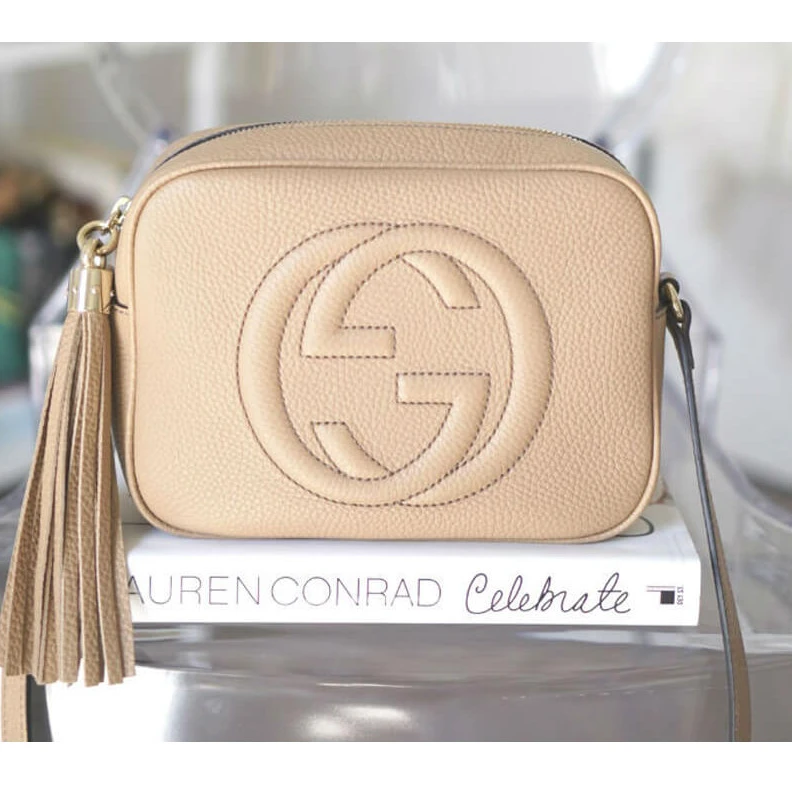 Top zip c Gucci Soho Small Leather Disco Bag Beige
