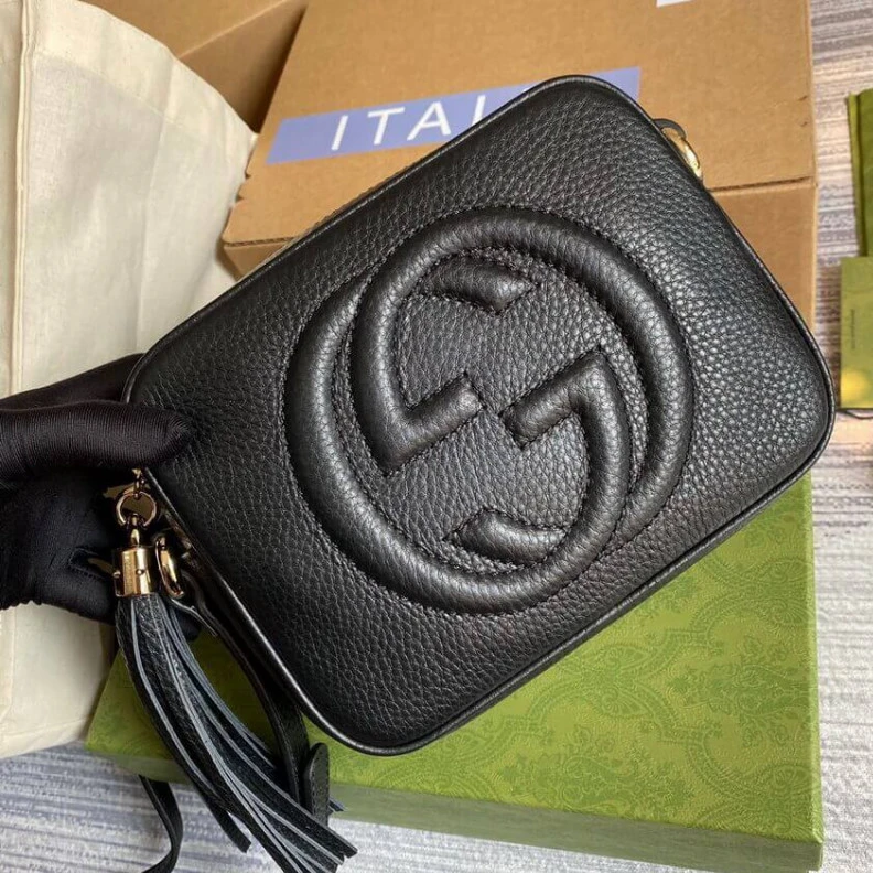 Replica bag Embossed Gucci Soho Small Leather Disco Bag Black