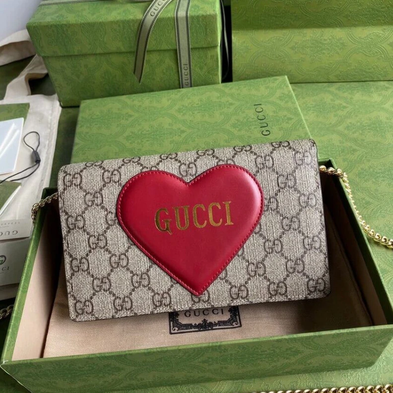 Lv belts replica Interior Gucci Valentine's Day Chain Card Case Wallet