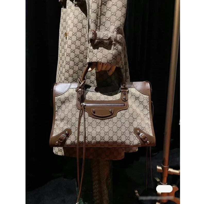 Replica bags Gucci x Balenciaga GG Canvas City Bag 30cm