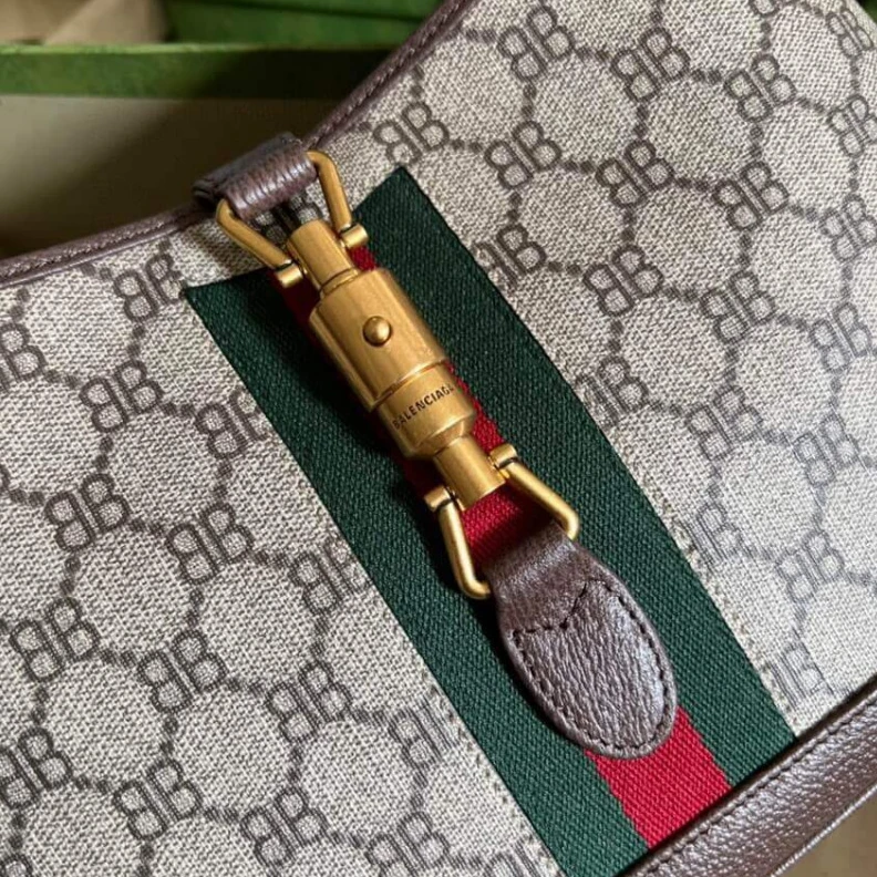 Kitlife This styl Gucci x Balenciaga Jackie 1961 Small Hobo Bag Coffee